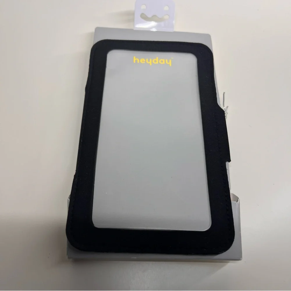 NWT heyday™ Black Running Phone Armband